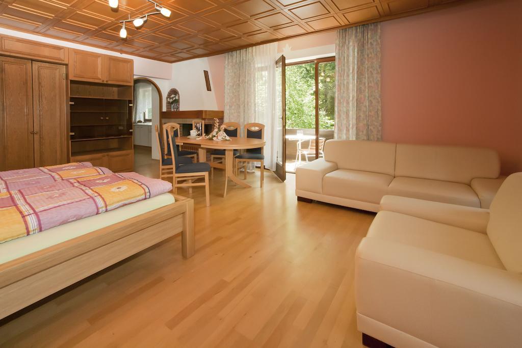 Appartement - Pension Adlerhorst Фельден-ам-Вёртер-Зе Номер фото